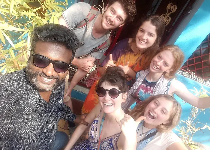 Valentine Hostel & Guest House Pondicherry